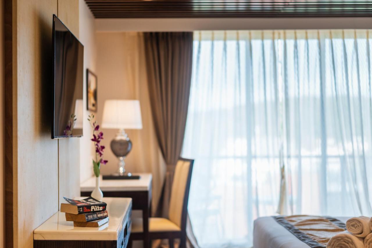 Regenta Central Imperial Candolim Goa Zewnętrze zdjęcie