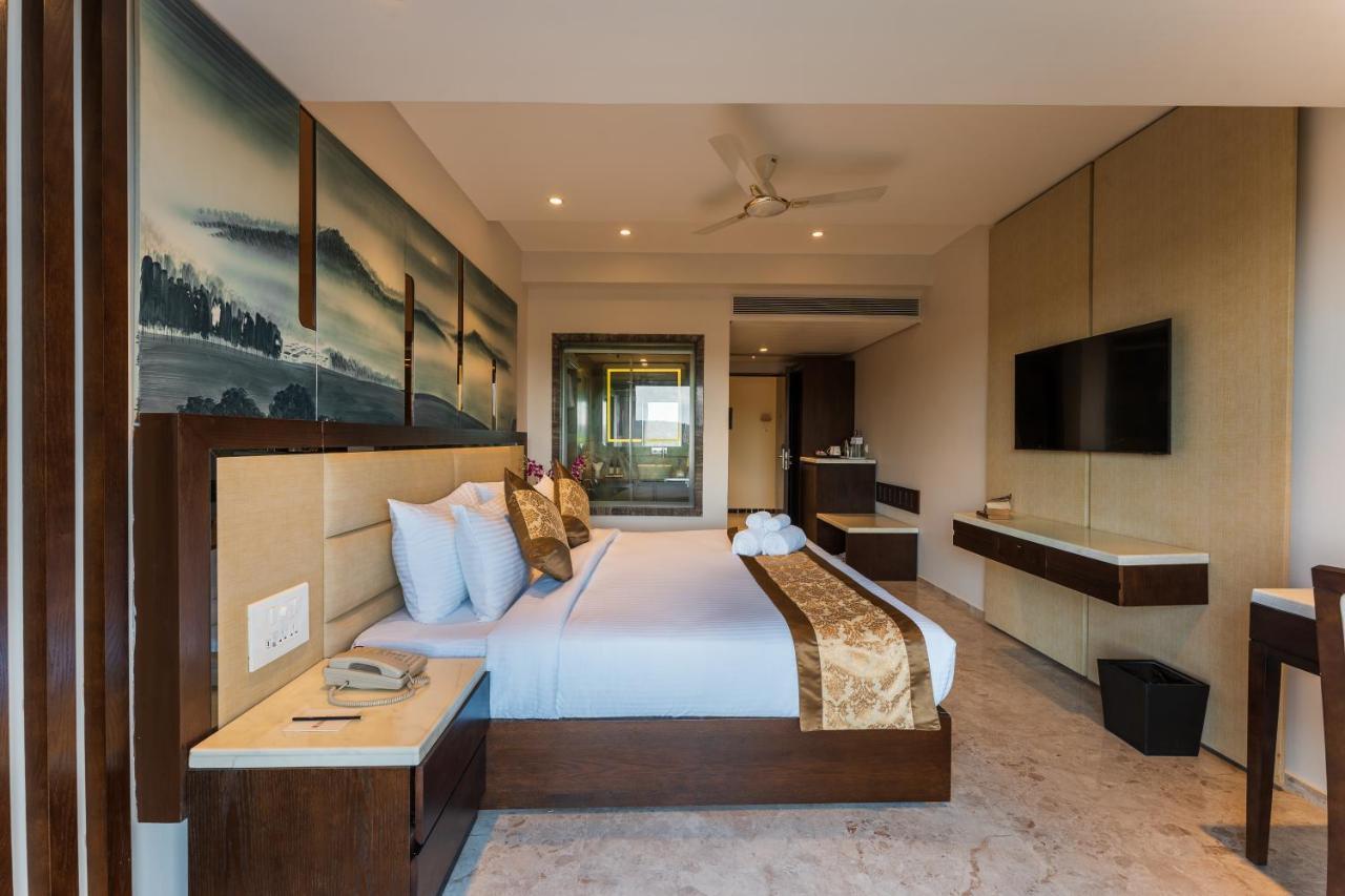 Regenta Central Imperial Candolim Goa Zewnętrze zdjęcie