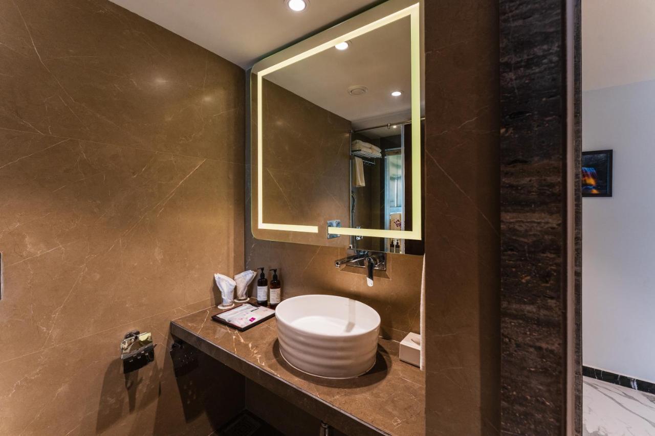 Regenta Central Imperial Candolim Goa Zewnętrze zdjęcie